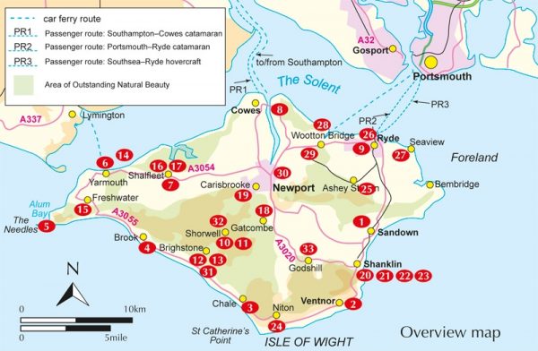 Isle of Wight, Walking on the | wandelgids 9781852848736  Cicerone Press   Meerdaagse wandelroutes, Wandelgidsen Zuidoost-Engeland